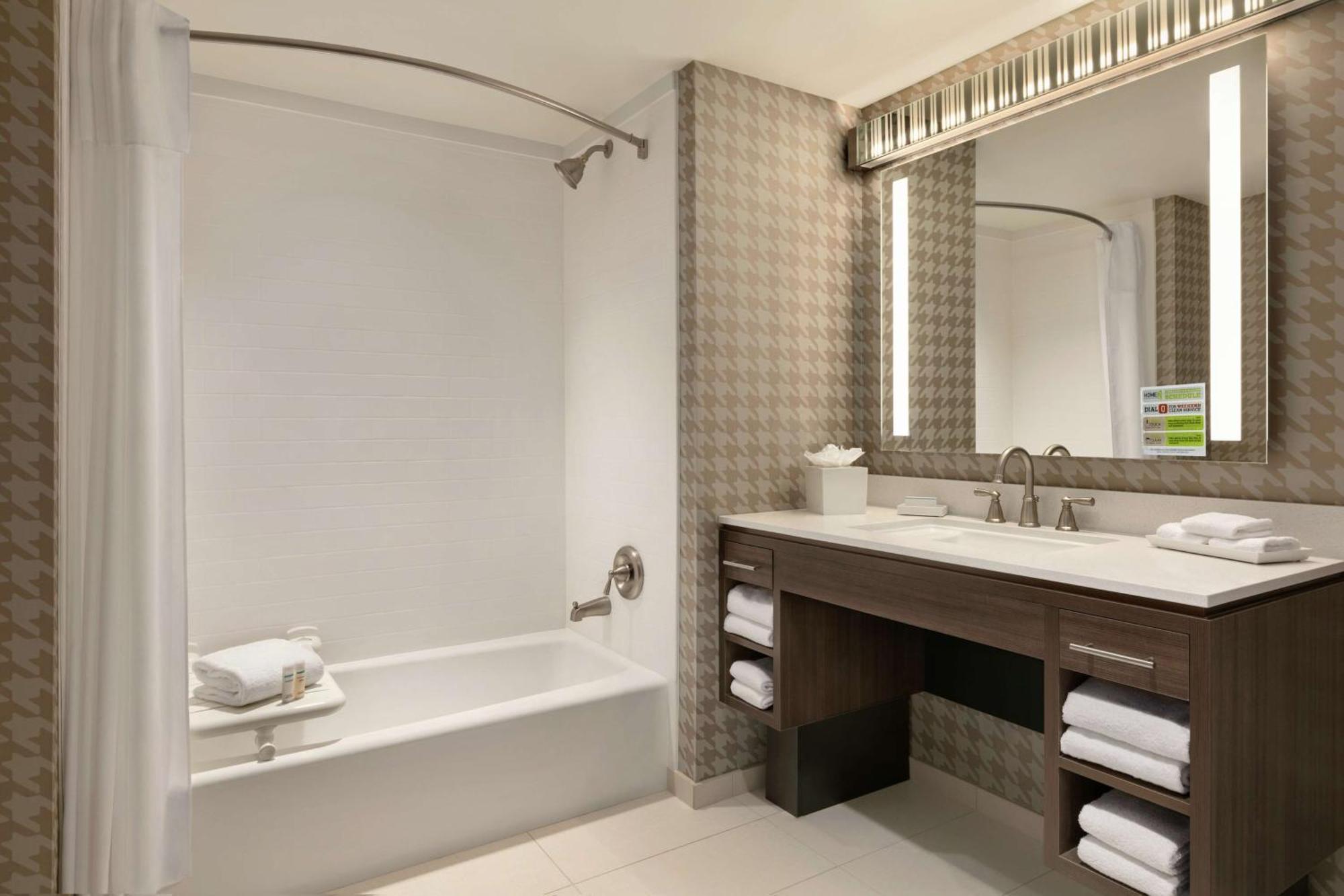 Home2 Suites By Hilton Chantilly Dulles Airport Eksteriør billede